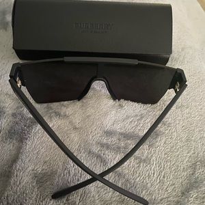 Burberry unisex sunglasses